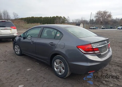 2015 Honda Civic Lx z USA, uszkodzony, nr VIN 19XFB2F51FE221819